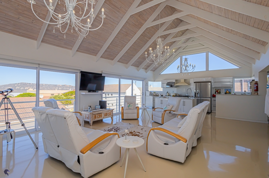 4 Bedroom Property for Sale in Myburgh Park Western Cape